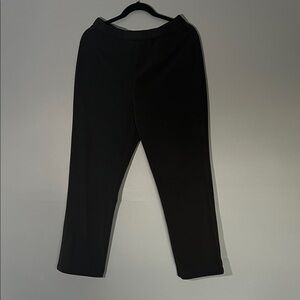 Chico's Black Pants Size 2 short (10-12P)